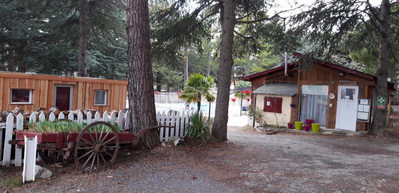 Camping La Source Sournia Exterior photo